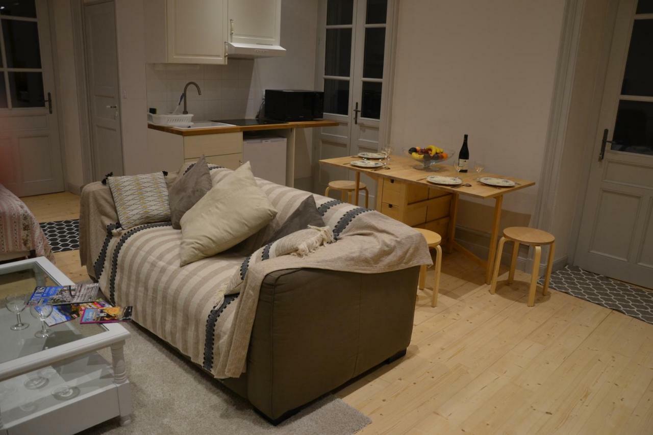 Apartamento Sur La Colline Lyon Exterior foto